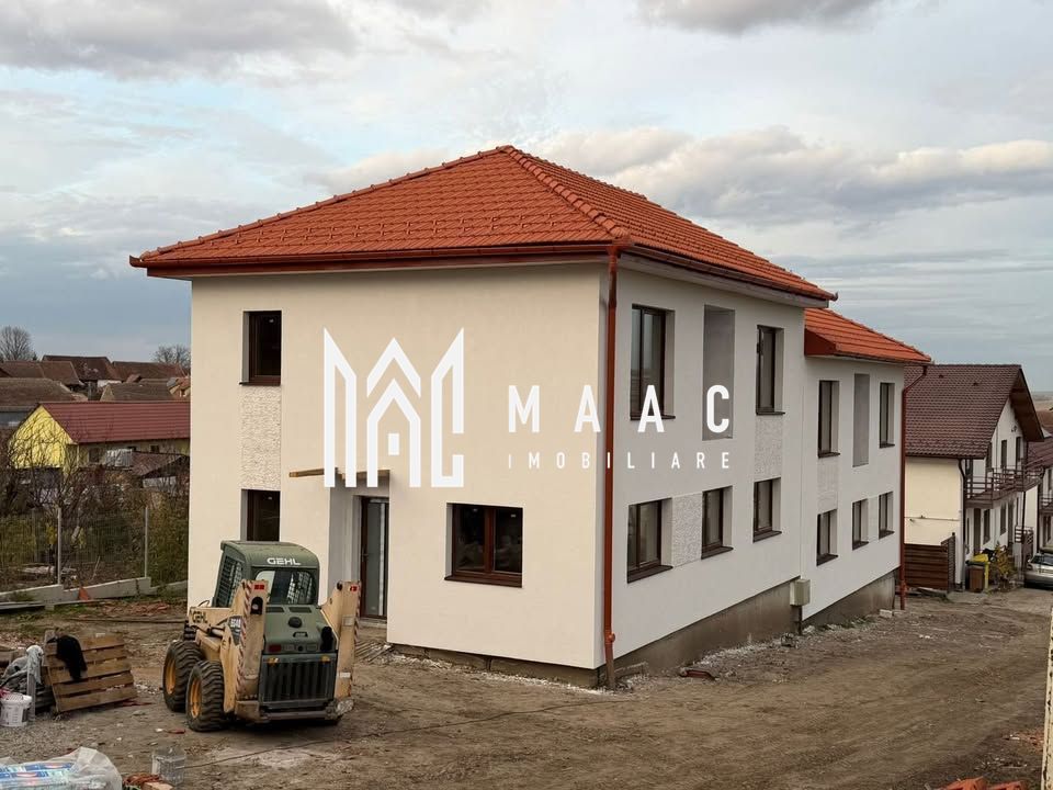 Casă Tip Duplex | 4 Camere | 2 Balcoane | Terasă | Șura Mică - Poză 2