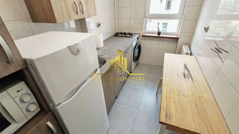 2 camere, mobilat modern, parcare, Central, Traian Mosoiu - Poză 6