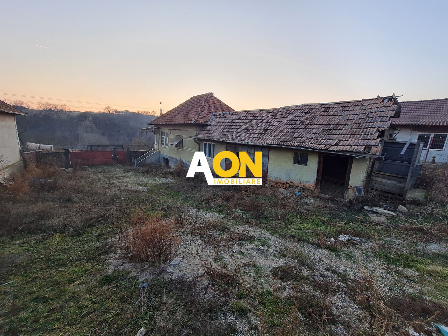 Casa 2 Camere + 1 Anexa, 132 mp, Teren 2619 mp, Zona Paclisa - Poză 4