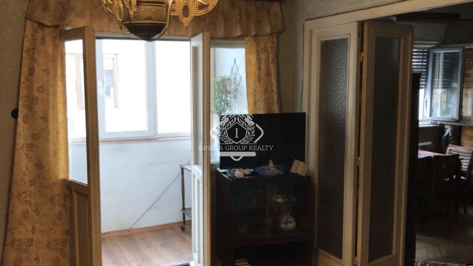 Apartament in vila pe doua nivele | Acoperiș si fațadă renovate | 168mp - Poză 4