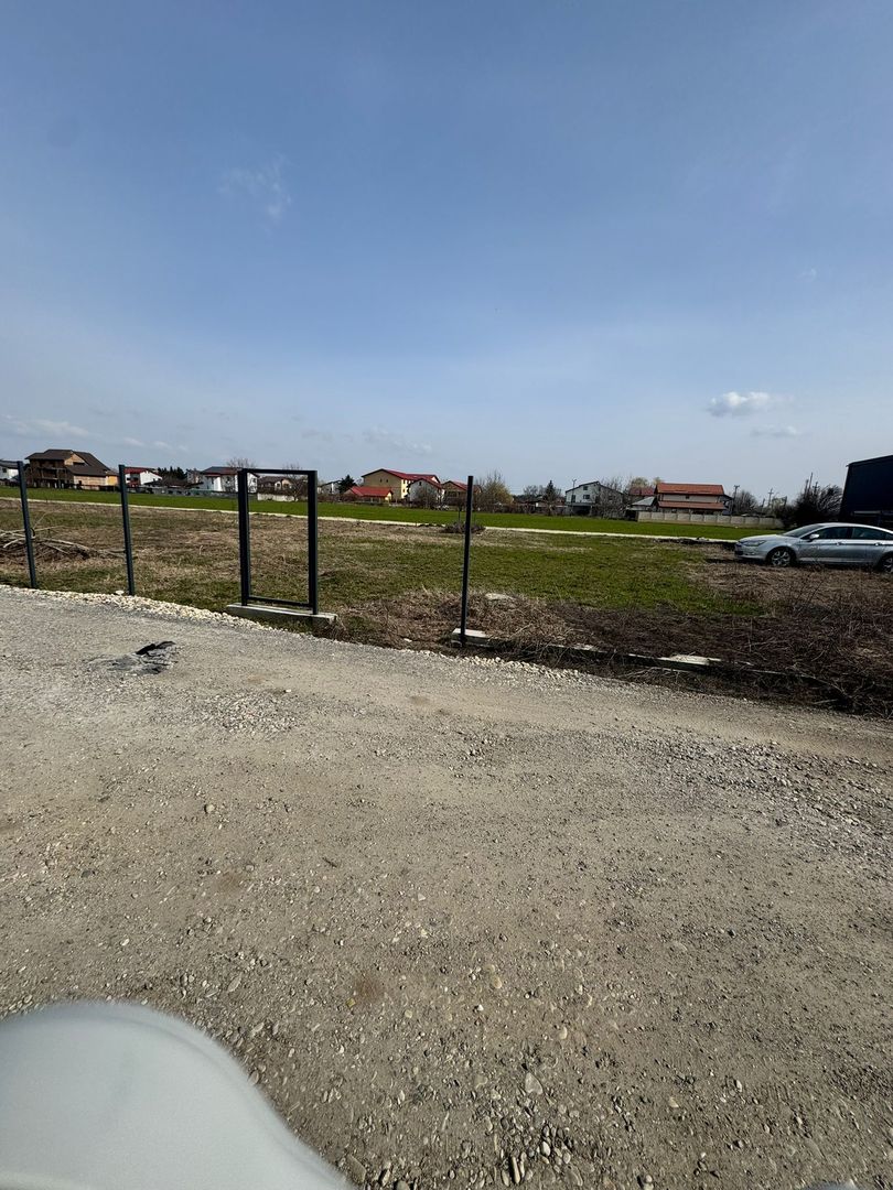 Teren ve vanzare cu 3 hale Domnești Șoseaua Curtea Domnească - Poză 11