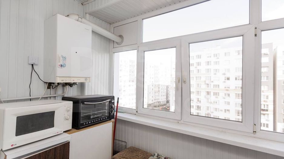 Vânzare, apartament, 3 camere, strada Miorița ,Centru. - Poză 13