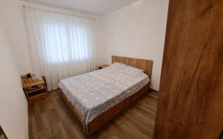 Etaj 1/Apartament 3Camere Decomandat -70mp!/2Bai-Bloc din 1982-Nicolina! - Poză 4