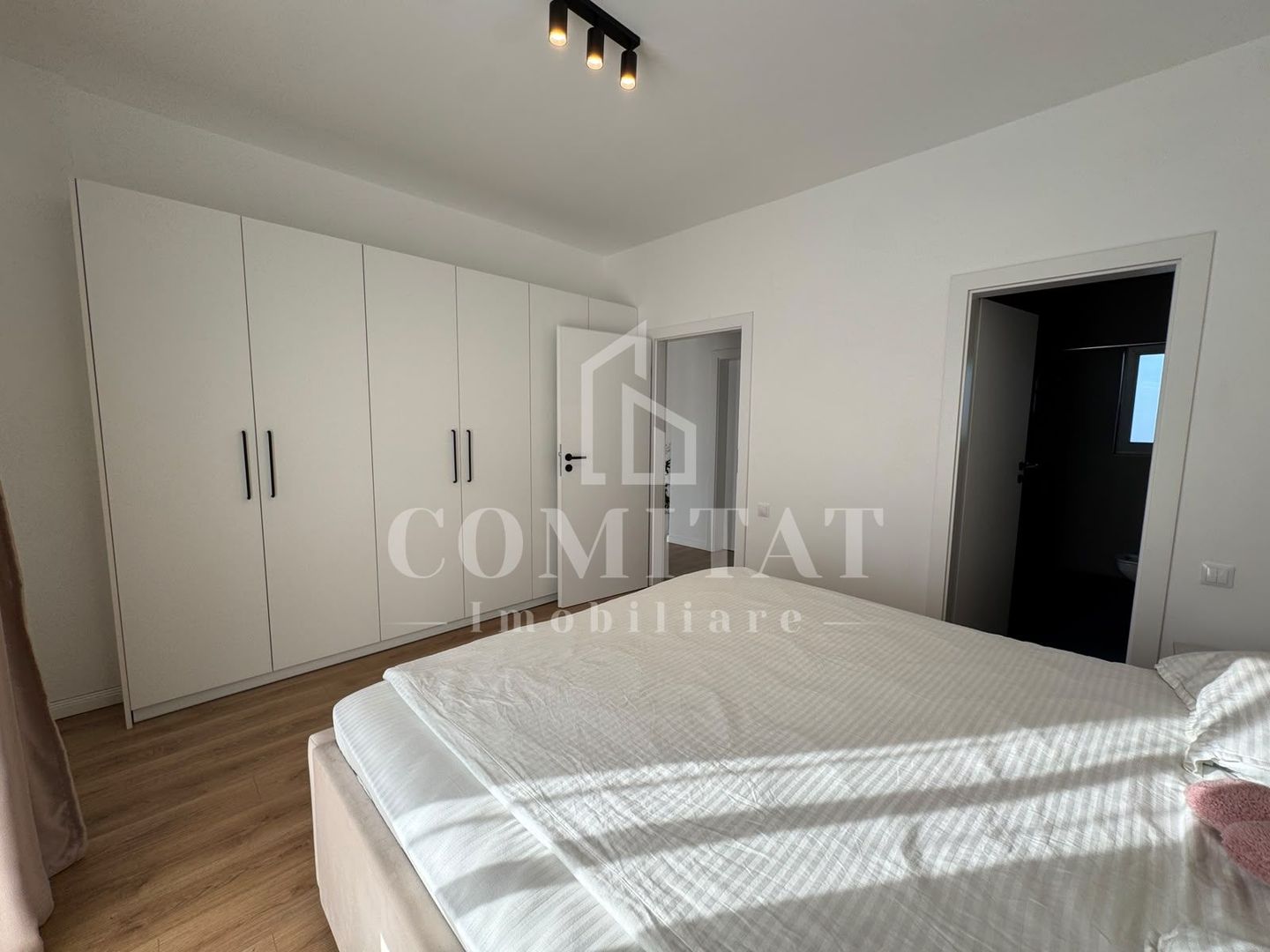 Apartament 3 camere | 96 mp | La cheie | Imobil nou | Zona Pod Ira - Poză 2
