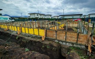 DIFERIT Haus ,Cristian,500 mp cu autorizatie,CASA IN CURS DE EXECUTIE - Poză 3