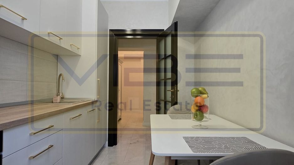 Royal  Town Copou - -INTABULAT -Decomandat - 2 Camere - 60mp - Poză 19