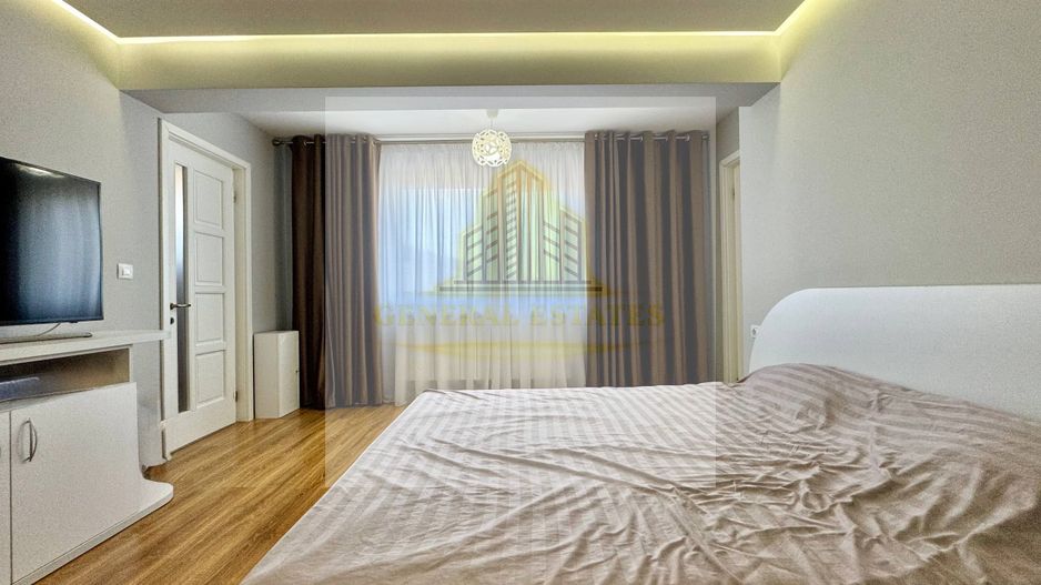 Vânzare apartament cu 3 camere - 130 m.p - în Zona CUG, Iași. - Poză 11