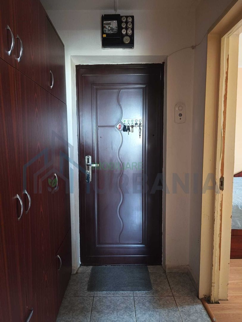 Apartament trei camere semi decomandat Tutora Tesatura - Poză 1