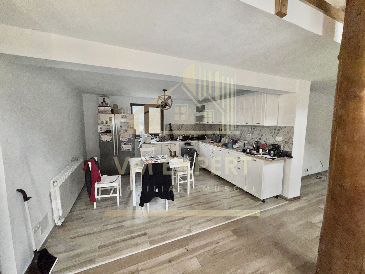 CASĂ 5 CAMERE 252 MP TEREN 1362 MP DRAGOSLAVELE ARGEȘ - Poză 6