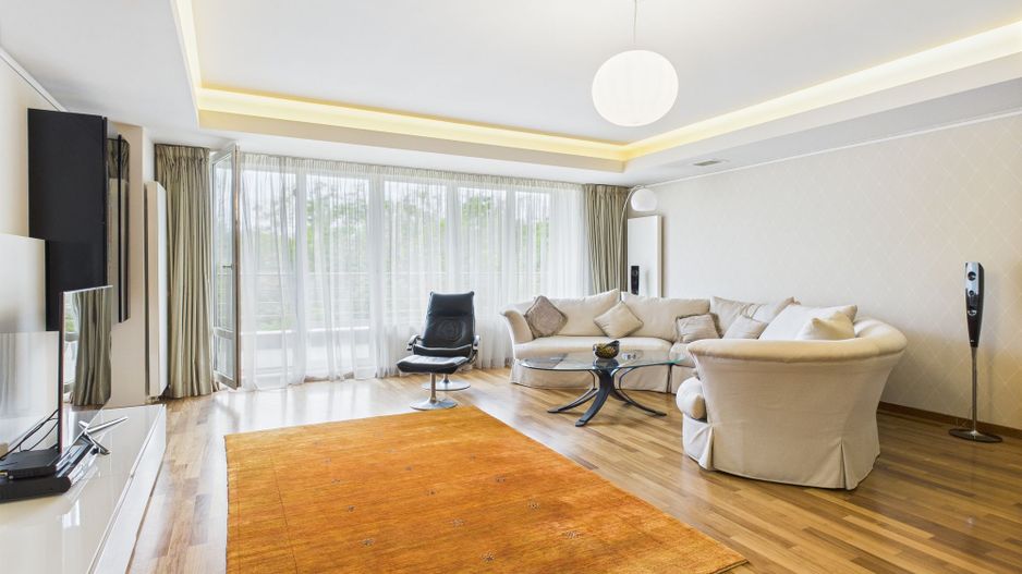 Apartament cu 4 camere pe Șoseaua Nordului - Poză 5