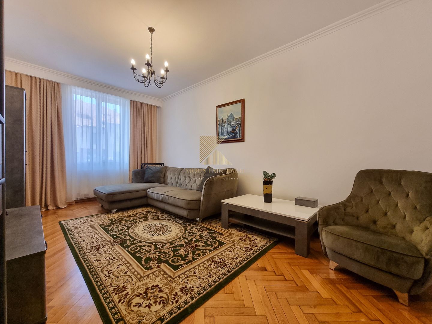 Apartament complet renovat și mobilat – parter, Bulevardul 15 Noiembri - Poză 1