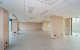SPRE CHIRIE SPAȚIU COMERCIAL PENTRU BIROU | OFICIU 120 m2 Premium Location Bussines | Chișinău ,Centru ,Str.Bul.Ștefan Cel Mare și Sfânt , 115/1 - Poză 3