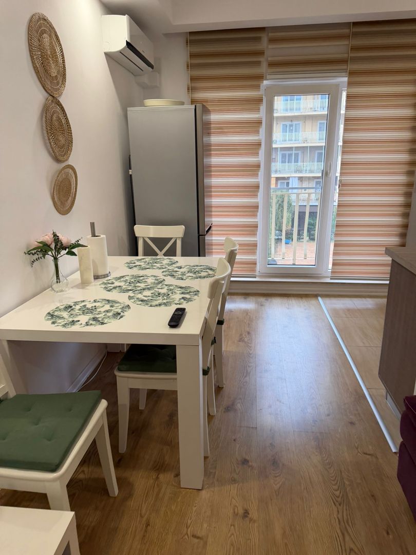 3 CAMERE +PACARE IN COSMOPOLIS - Poză 9