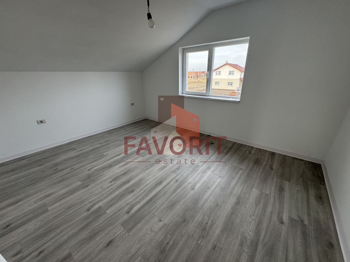 Casa individuala. Disponibila imediat. 4 dormitoare - Poză 24