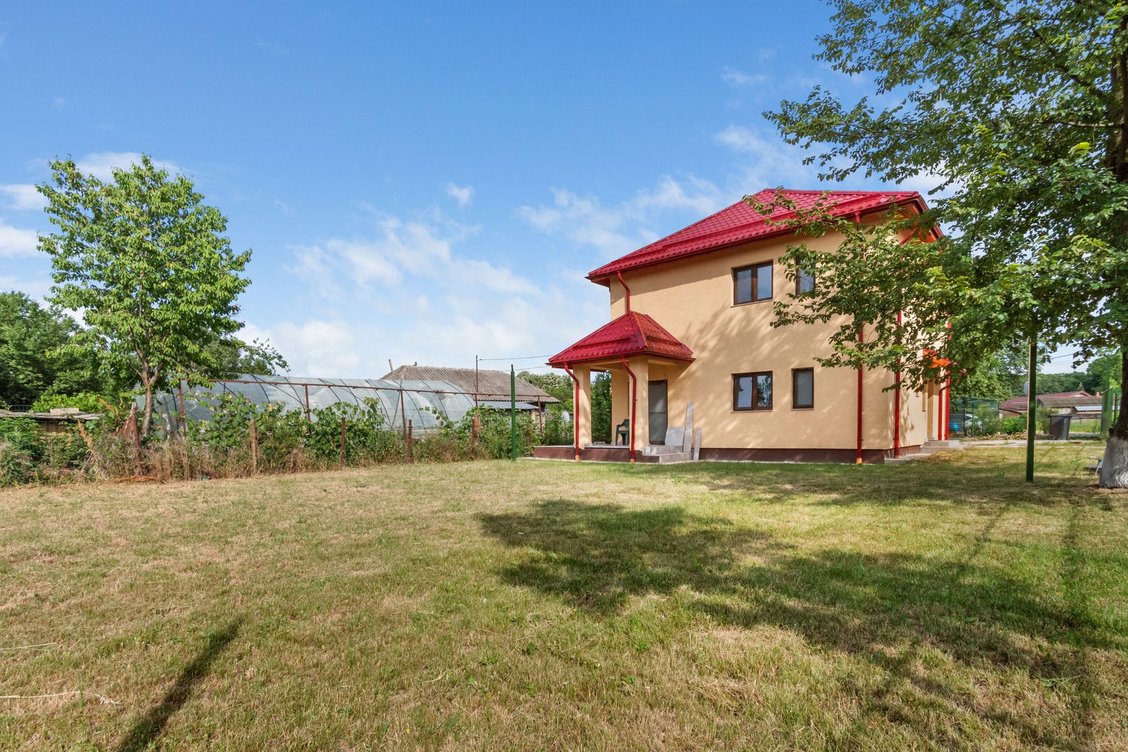 Snagov, Vilă elegantă, P+1+Pod, lot teren 500 mp, comision 0% - Poză 2