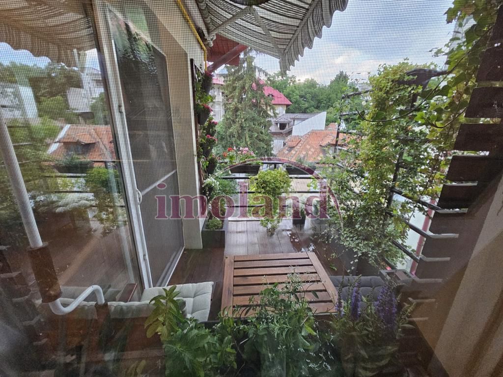Duplex de poveste - 3 camere - inchiriere - Mitropolie - Poză 3