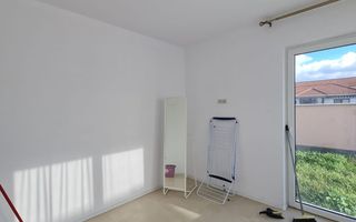 Duplex in Dumbravita cu camera pe parter - Poză 32