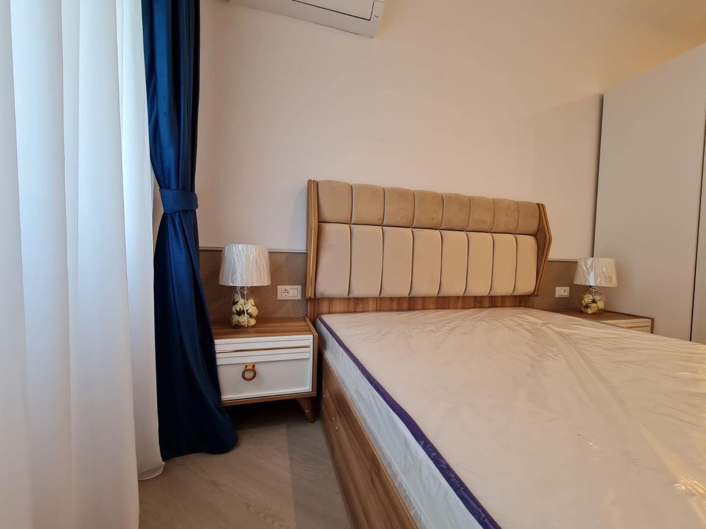 De inchiriat - Ap. 3 camere in Cortina North - Poză 7