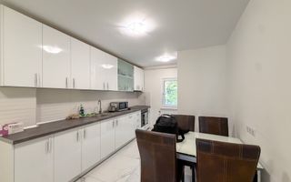 4 camere decomandate, etaj intermediar, Zorilor - Poză 3