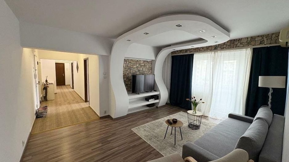 Apartament 4 Camere Piata Constitutiei - Poză 2