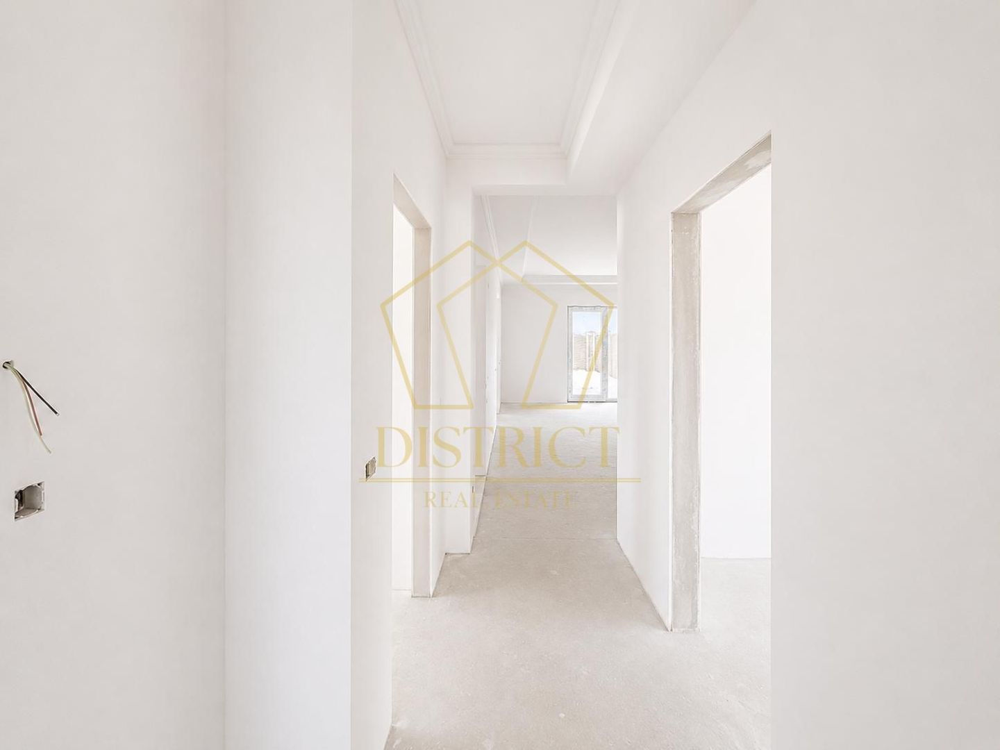 Duplex spatios cu 5 camere | Sacalaz - Poză 13