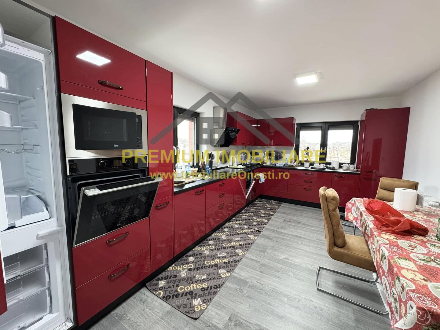 Vila la 13 km de Onesti - Poză 16