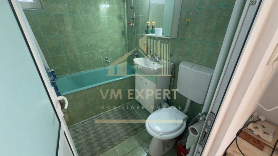 CASĂ 6 CAMERE TEREN 456 MP CENTRU CANPULUNG - Poză 19