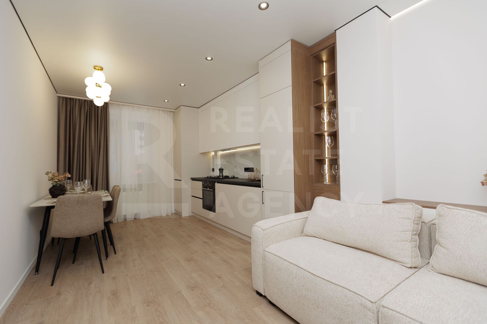 Vînzare,, apartament, 2 camere, strada Durlești,Dumbrava - Poză 1
