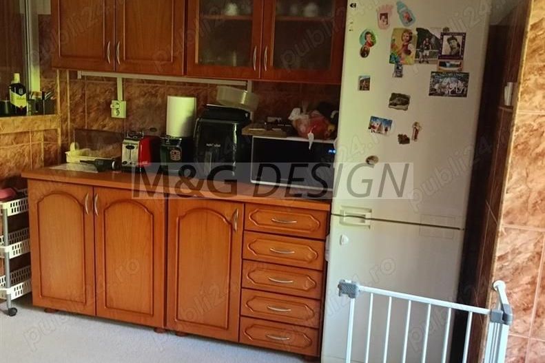 Apartament 3 camere Soarelui etaj 2 - Poză 1