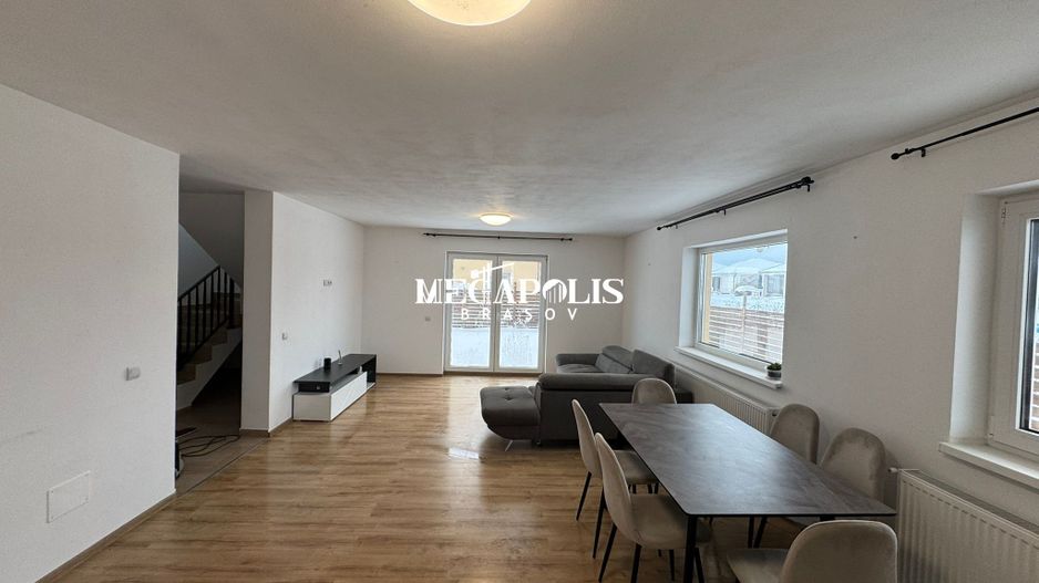 Chirie Casă cu 5 Camere Tip Duplex în Brașov, Cartier Izvor. - Poză 5