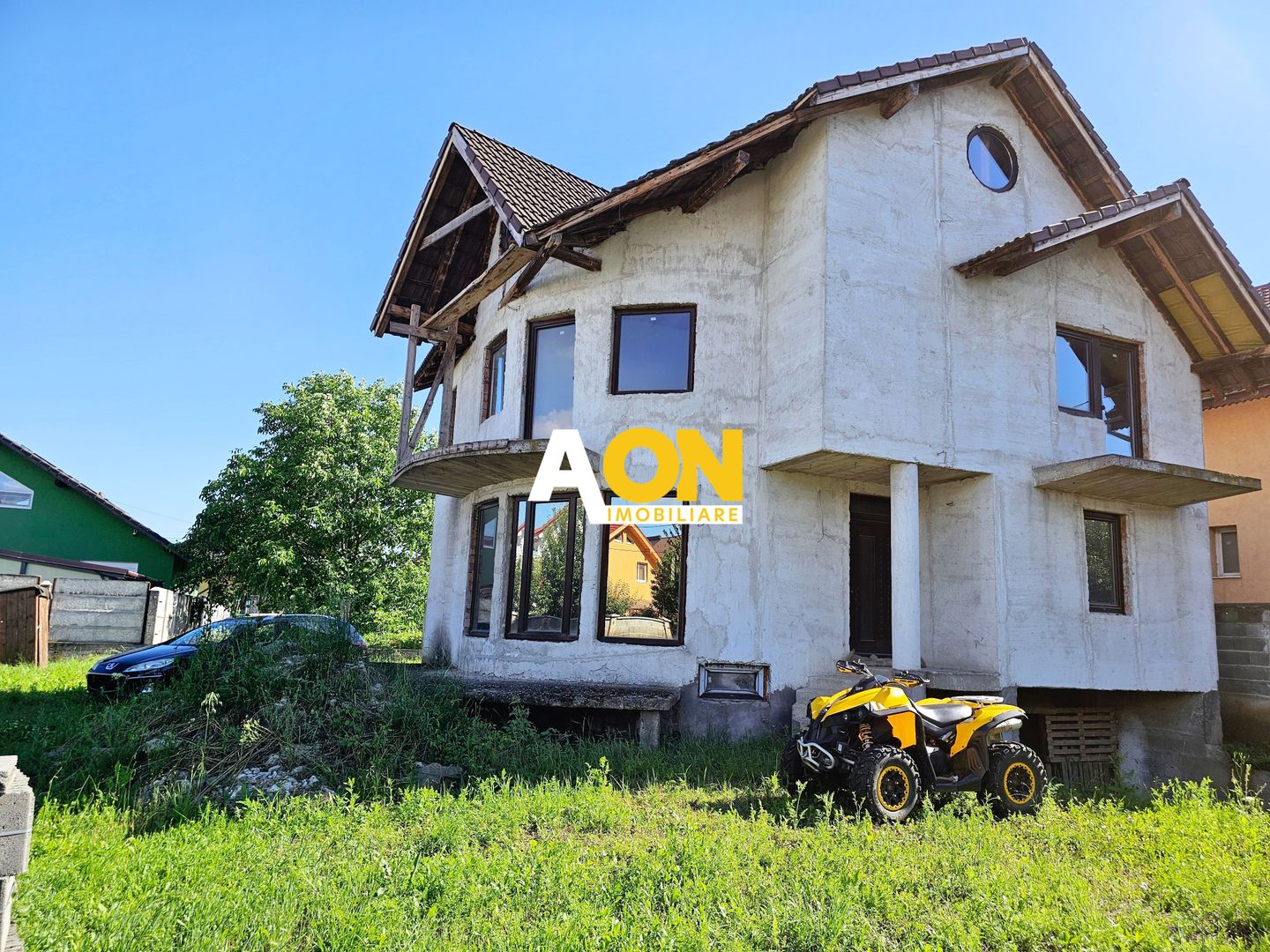 Casa la gri, S+P+M, 4 camere, 500 mp teren, Cetate, toate utilitatile - Poză 1