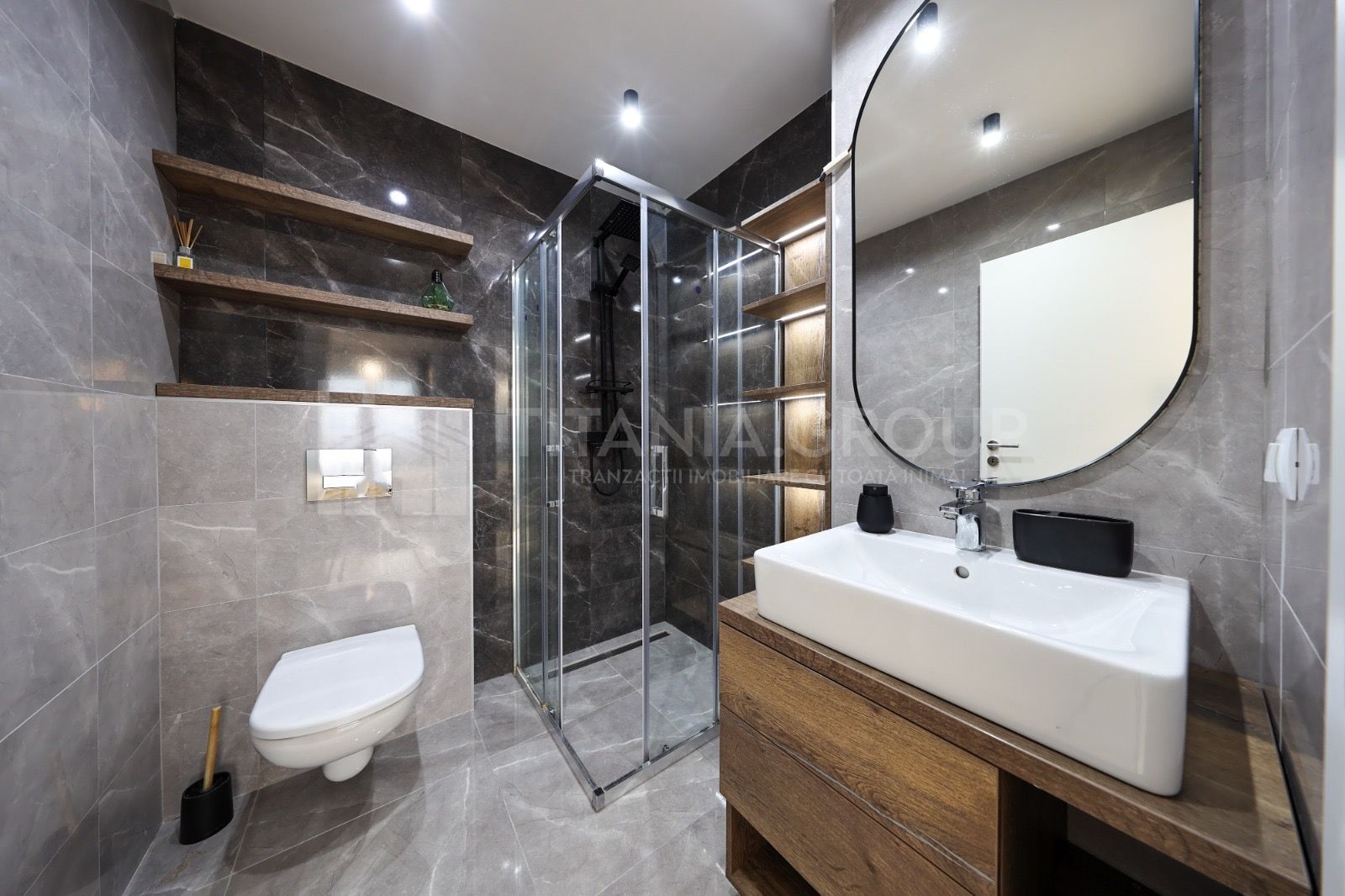 Apartament cu 3 camere, 2 bai, mobilat lux - zona Coresi - Poză 6