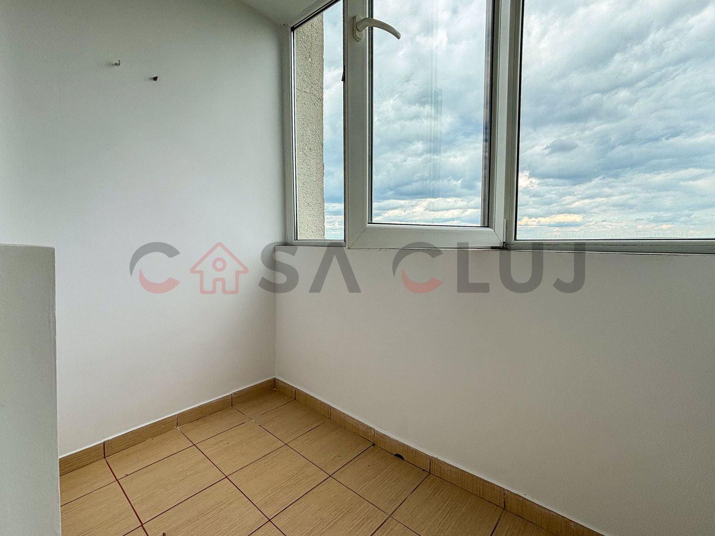 Apartament 1 camera, 28 mp + balcon, Gheorgheni - zona verde si linistita - Poză 6