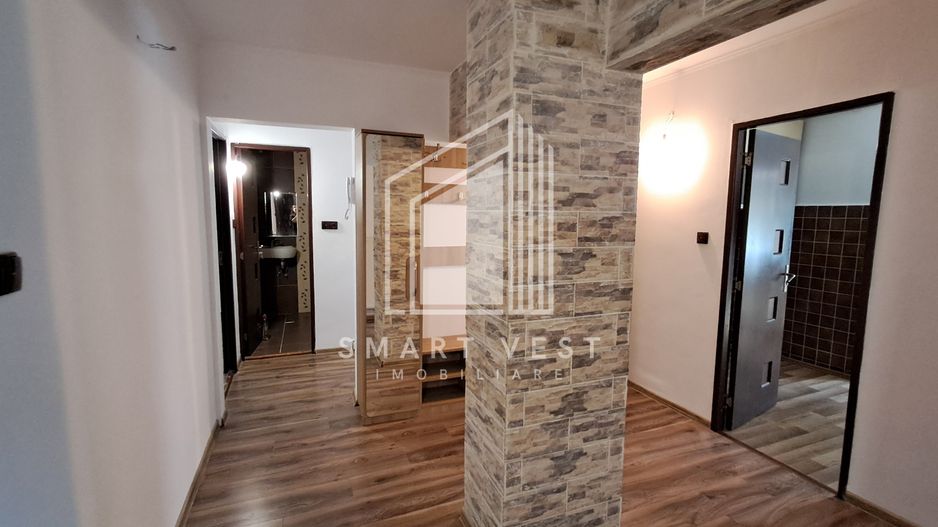 Apartament 4 camere |  Etajul 1 | Zona Micro 16 - Poză 3