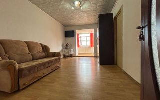 De vanzare apartament 2 camere zona Judecatorie Onesti - Poză 1