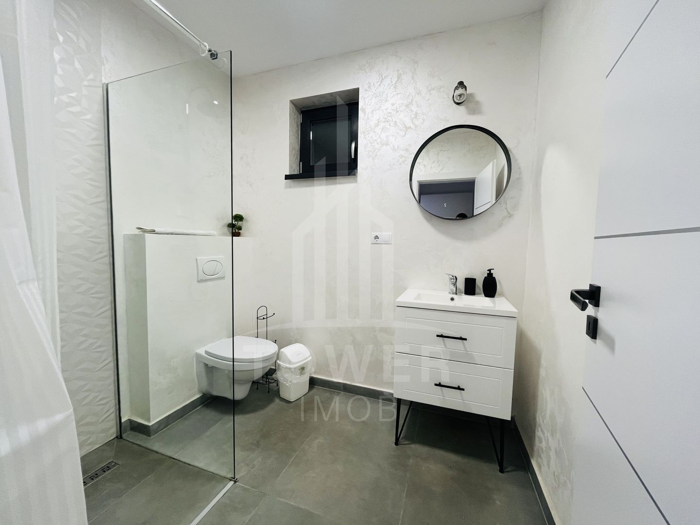 Pensiune de închiriat-Zona de Vest - Poză 10