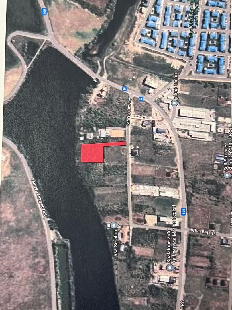 Teren la lac - Poză 2