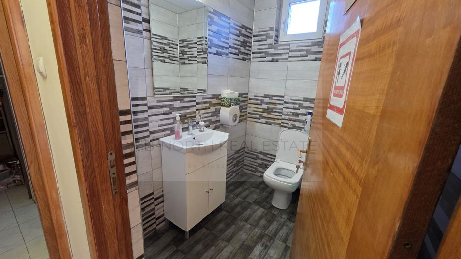 Clădiri de birouri de închiriat Sector 4 – 1.100 mp, vizibilitate stradală - Poză 30