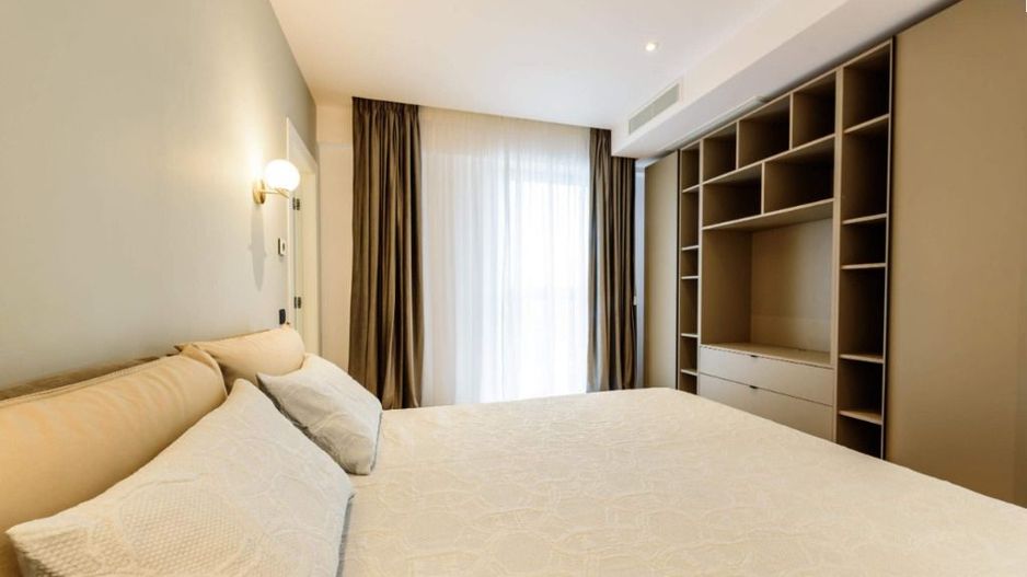 Apartament spatios exclusivist cu 3 camere în One Herăstrău Towers - Poză 19