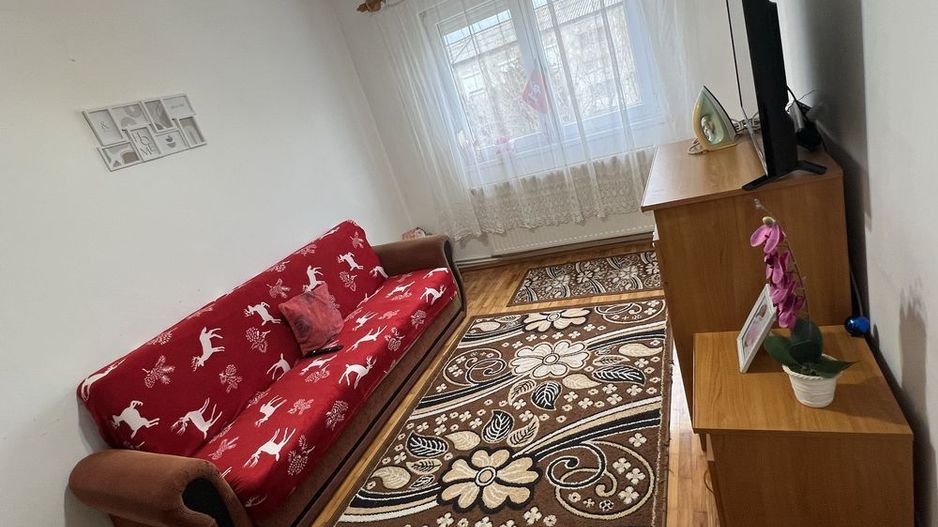 Vand Apartament 2 camere  4/4.  Mobilat si utilat - Poză 2