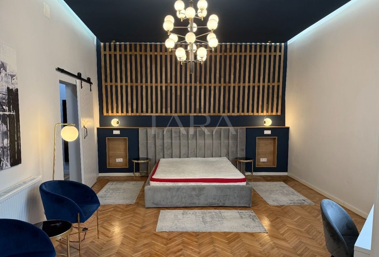 Apartament renovat cu curte comună în zona Piața Mihai Viteazul. - Poză 2