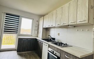 Apartament de vanzare cu 2 camere , cu vedere panoramica - Poză 9