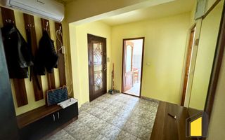 Apartament 3 camere | Decomandat | Zona Micro 17 - Poză 22