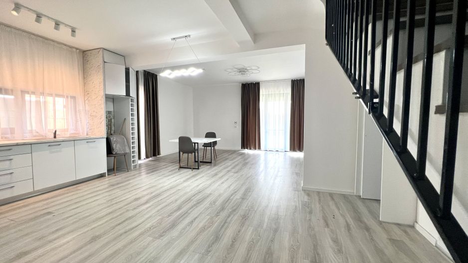 CASA DE INCHIRIAT - Poză 2