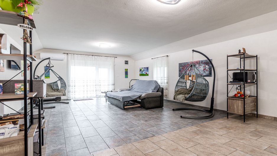 Casă modernă (2021) – Priveliște panoramică spre Lunca Mureșului - Poză 2