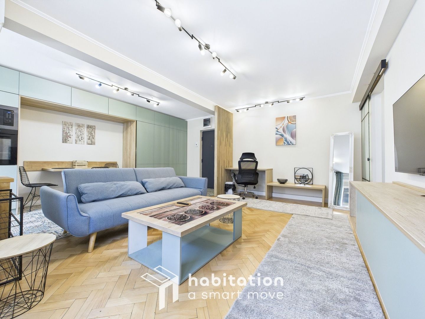 Apartament cu stil, energie vibranat  si terasa –in  Piața Victoriei - Poză 3