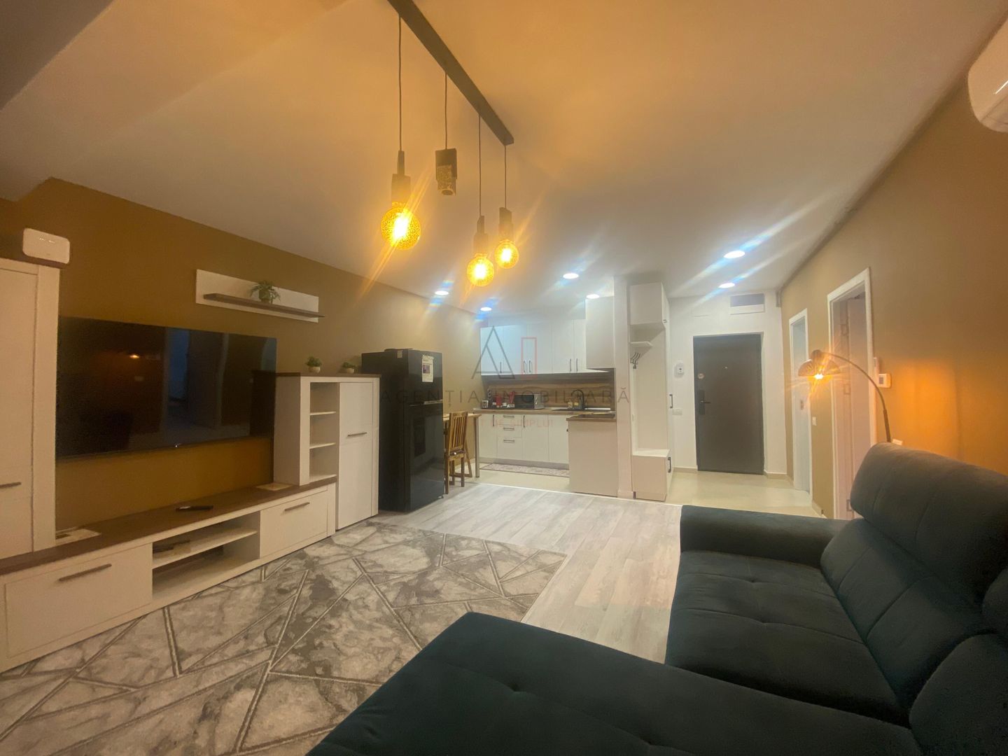 2 camere I Deosebit I 2 bai - Poză 9