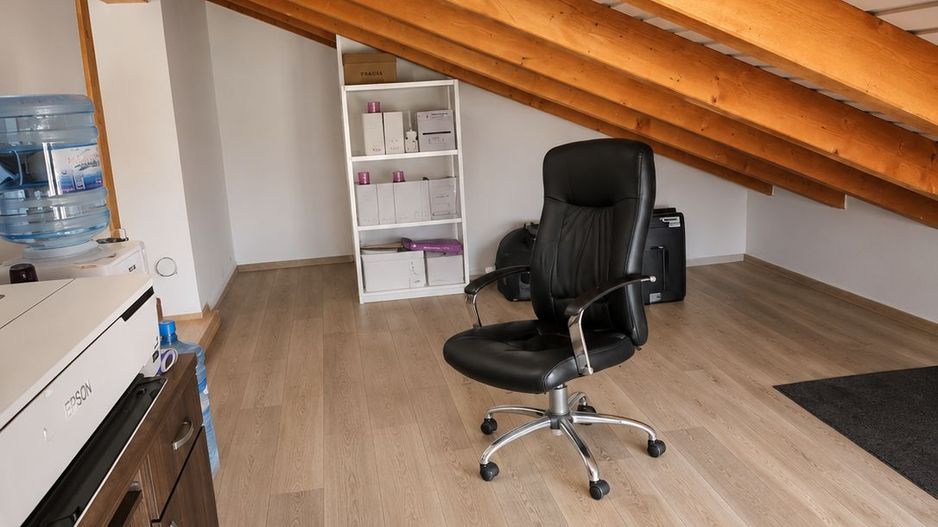 Apartament de vanzare cu 4 camere in zona Centru Alba Iulia - Poză 5