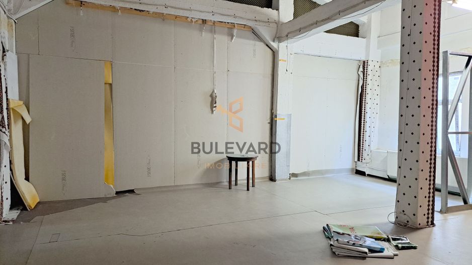 Spatiu de birouri 210 mp, zona Piata 1 Mai! - Poză 3