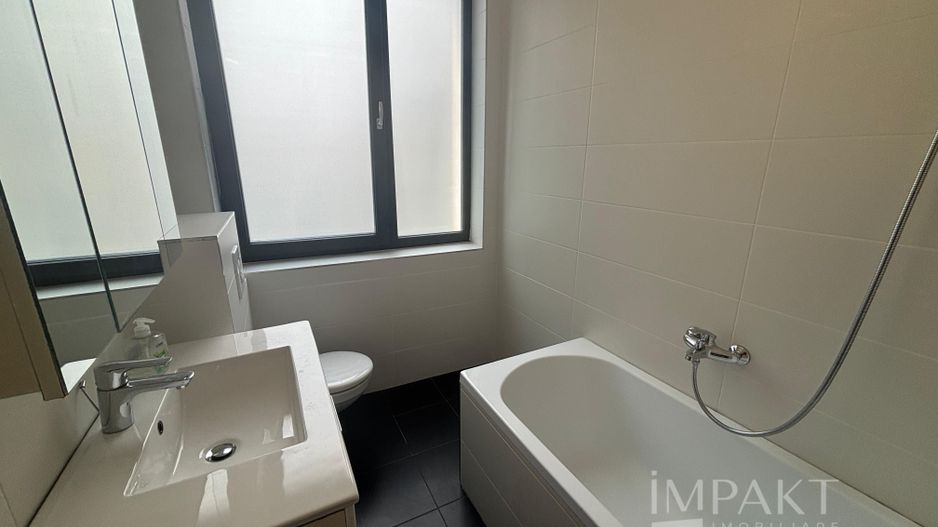 Oferim spre închiriere apartament cu 3 camere,  75mp,  zona centrala - Poză 9